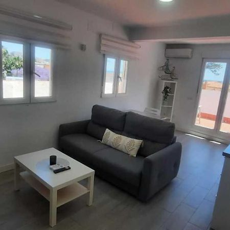 Atico Con Terraza Frente Playa Pedregalejo Daire Málaga Dış mekan fotoğraf