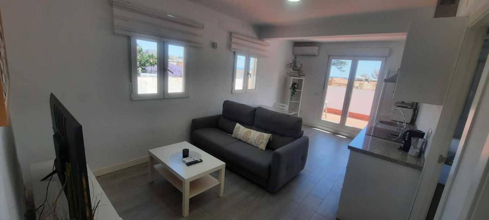 Atico Con Terraza Frente Playa Pedregalejo Daire Málaga Dış mekan fotoğraf