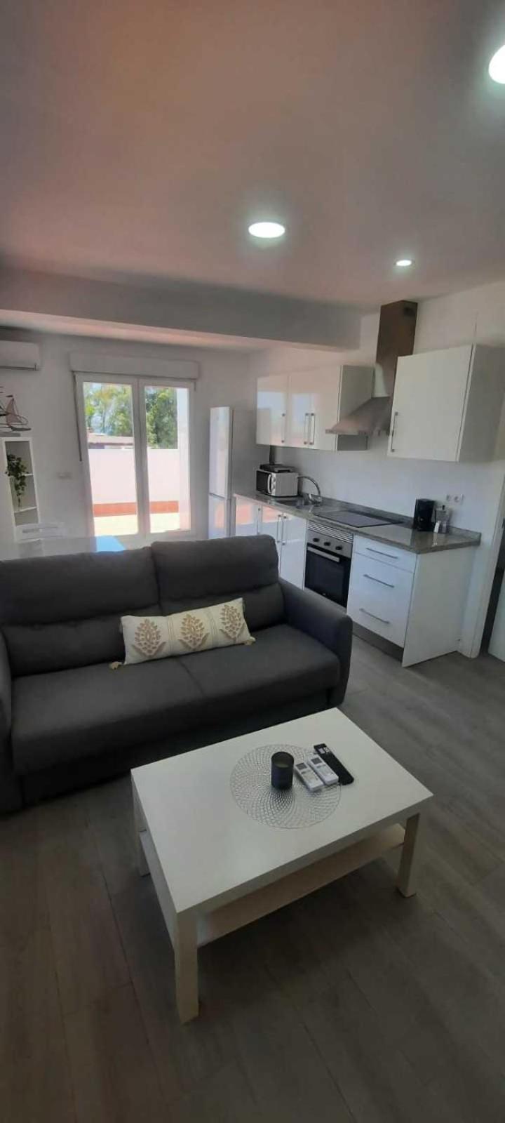 Atico Con Terraza Frente Playa Pedregalejo Daire Málaga Dış mekan fotoğraf