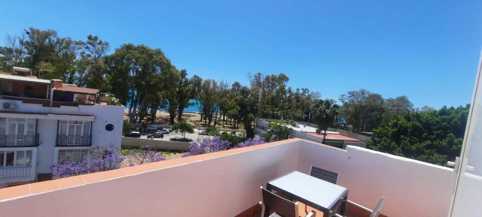 Atico Con Terraza Frente Playa Pedregalejo Daire Málaga Dış mekan fotoğraf